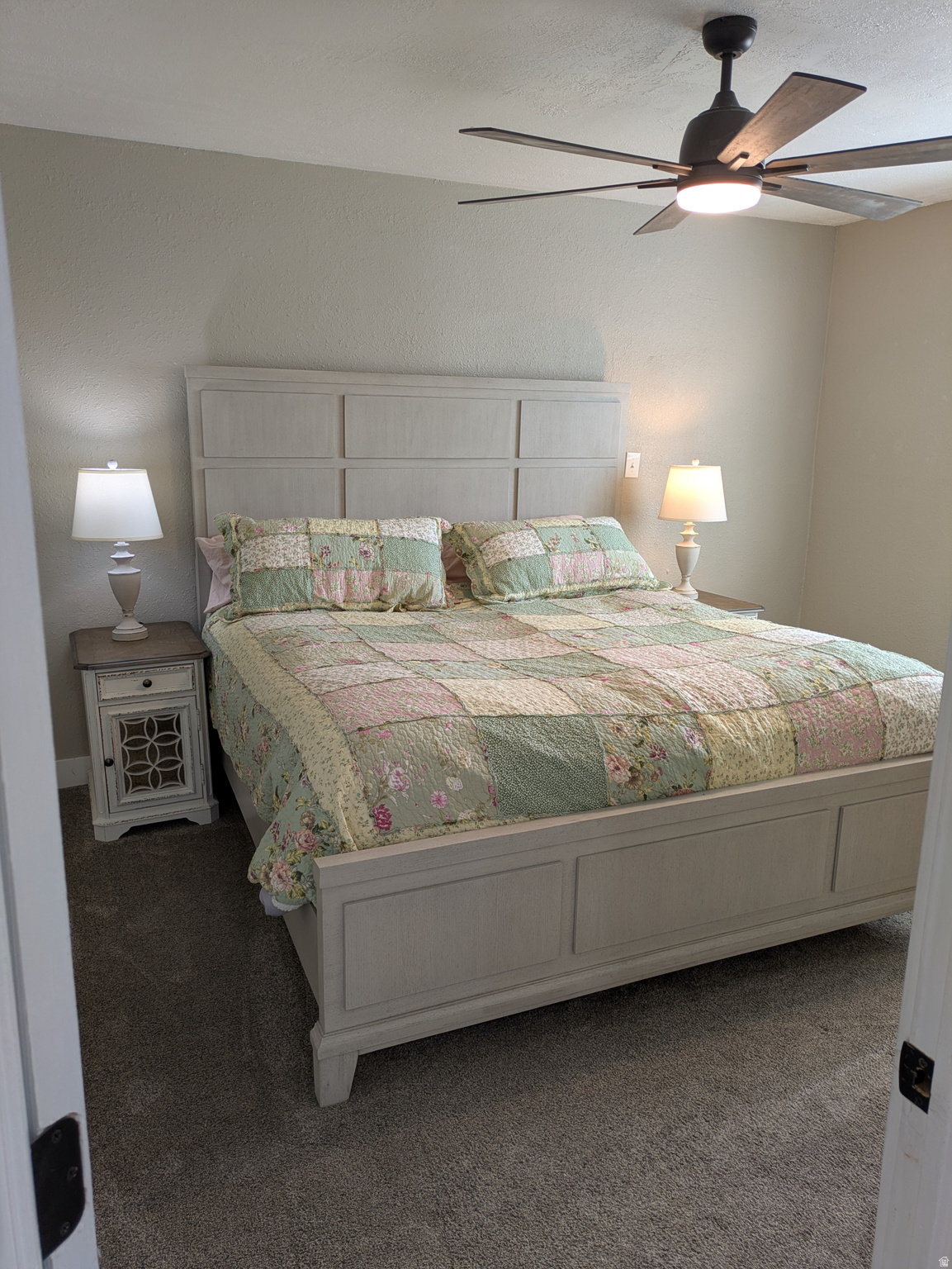 EPHRAIM - Residential