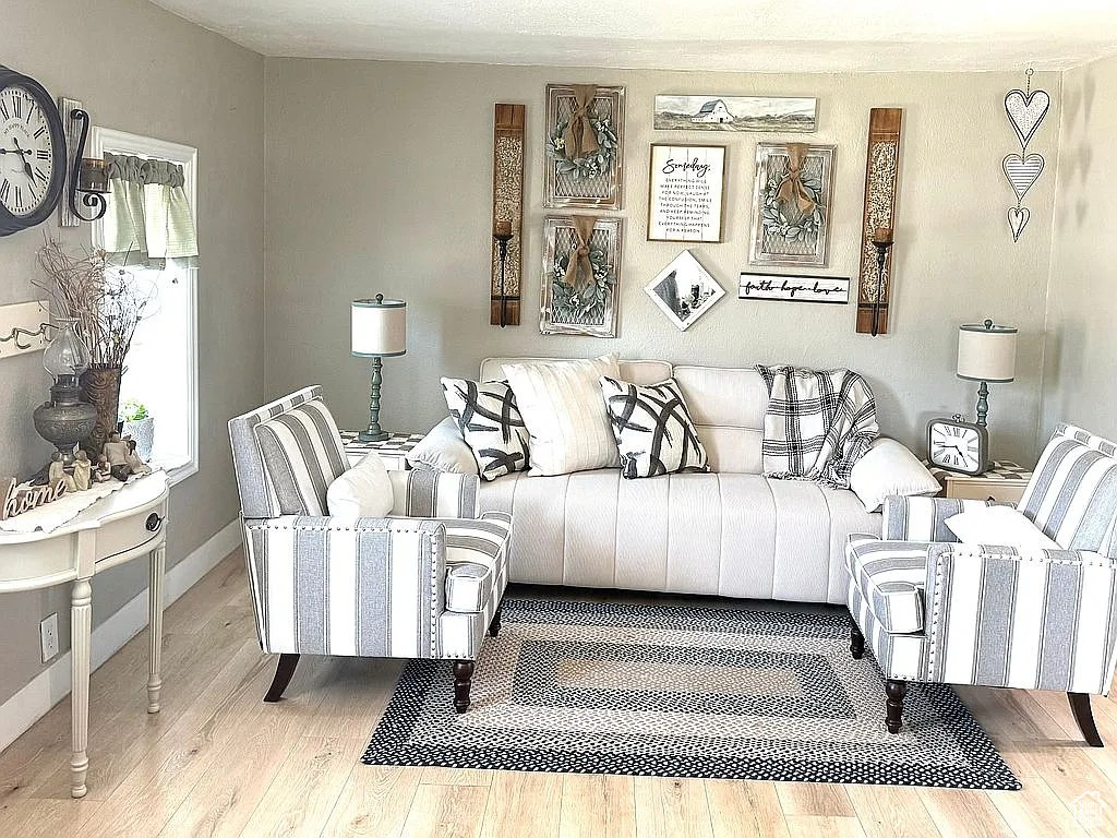 EPHRAIM - Residential