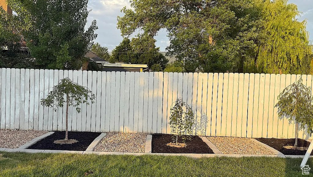 EPHRAIM - Residential