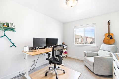 Tiny photo for 1556 E 460 S, Hyrum, UT 84319 (MLS # 2144058)