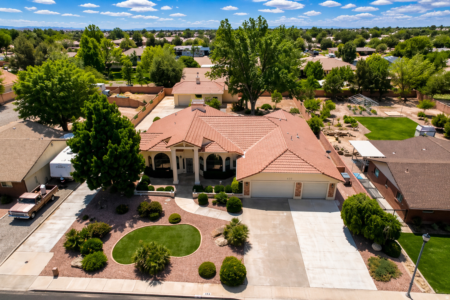 BLOOMINGTON RANCHES 6 AMD - Residential