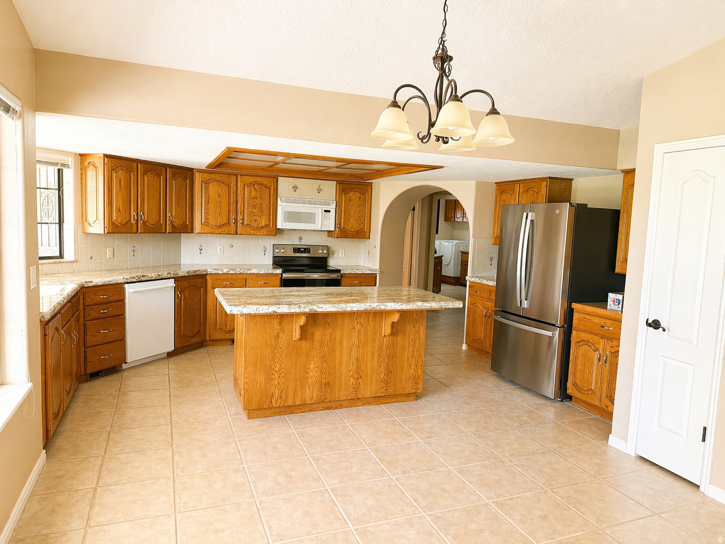 BLOOMINGTON RANCHES 6 AMD - Residential