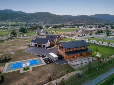 Tiny photo for 35 W 1160 S, Midway, UT 84049 (MLS # 2169536)