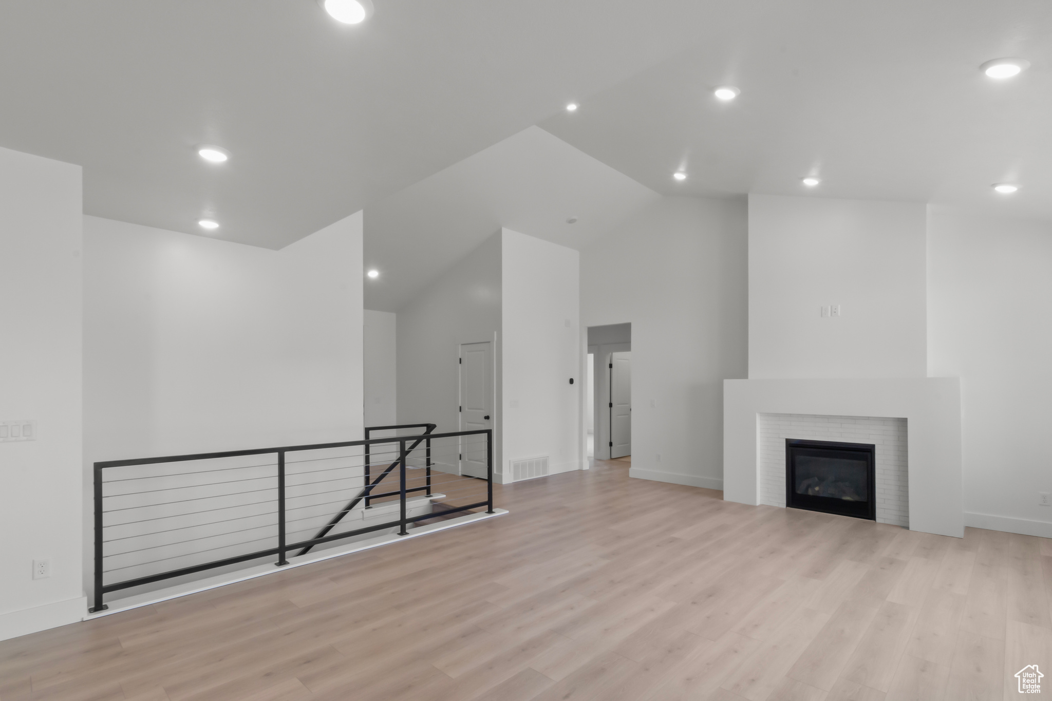 RIVER'S EDGE - Residential