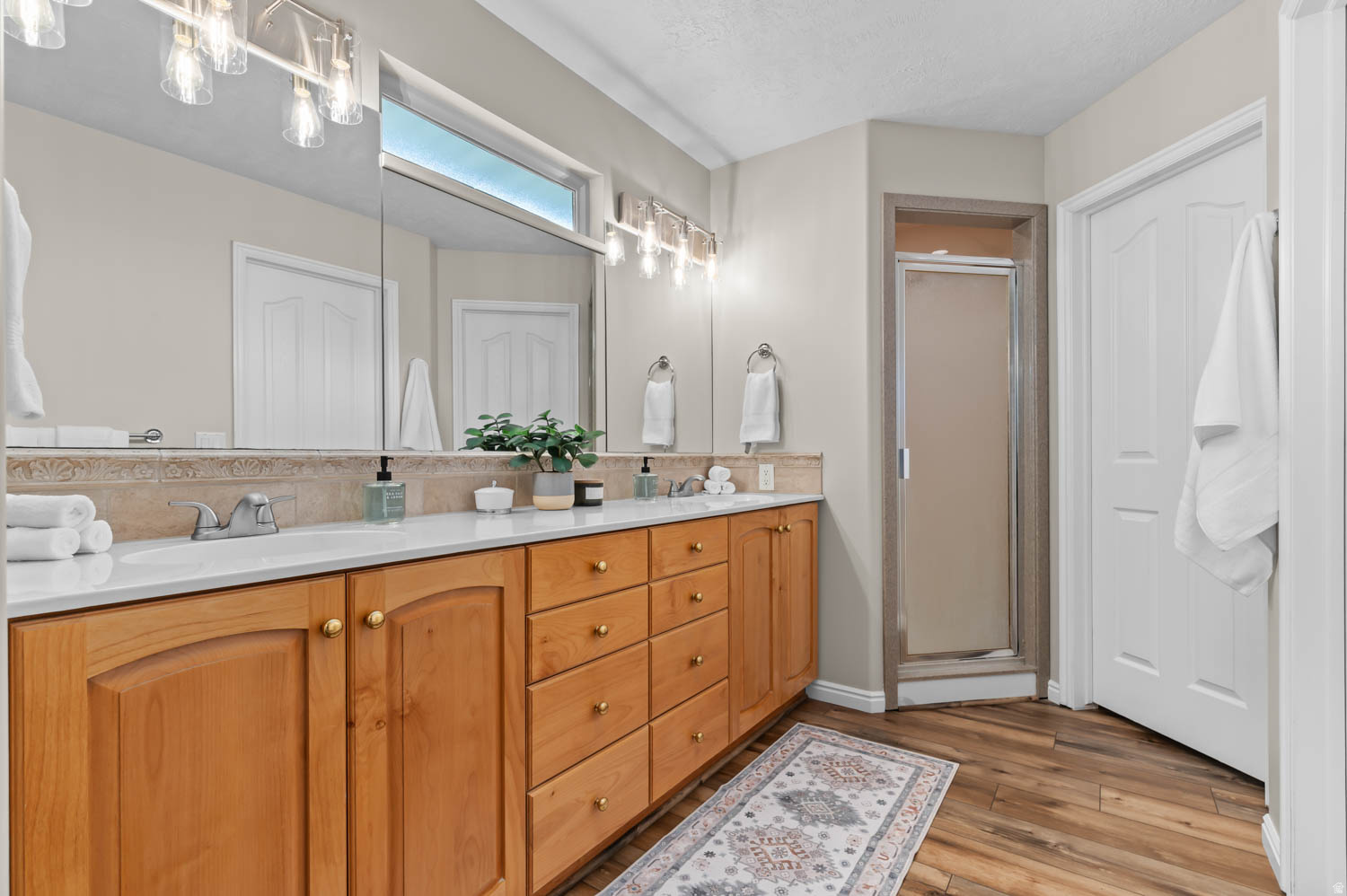 SCENIC HILLS - Residential