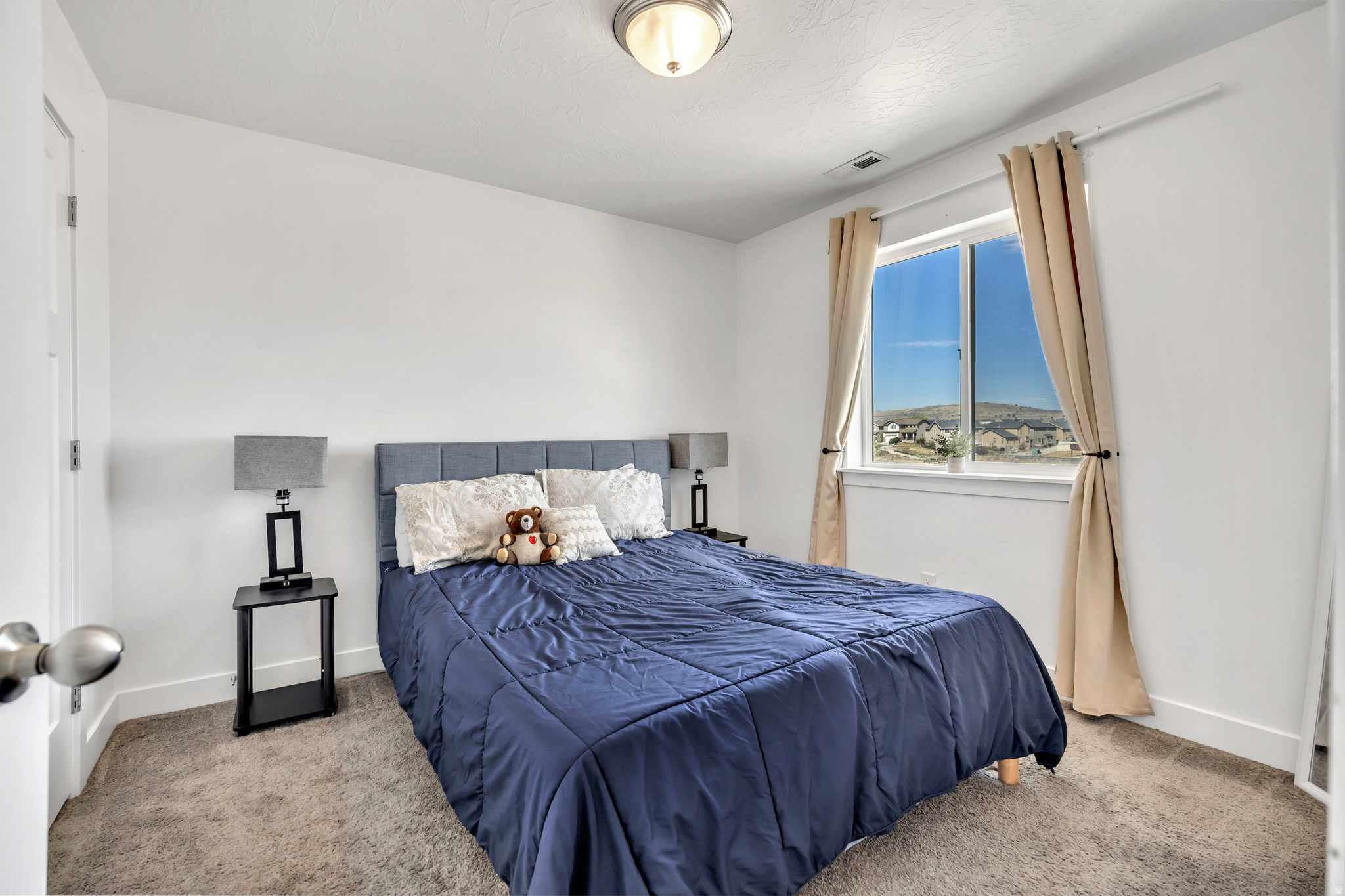 SILVERLAKE - Residential