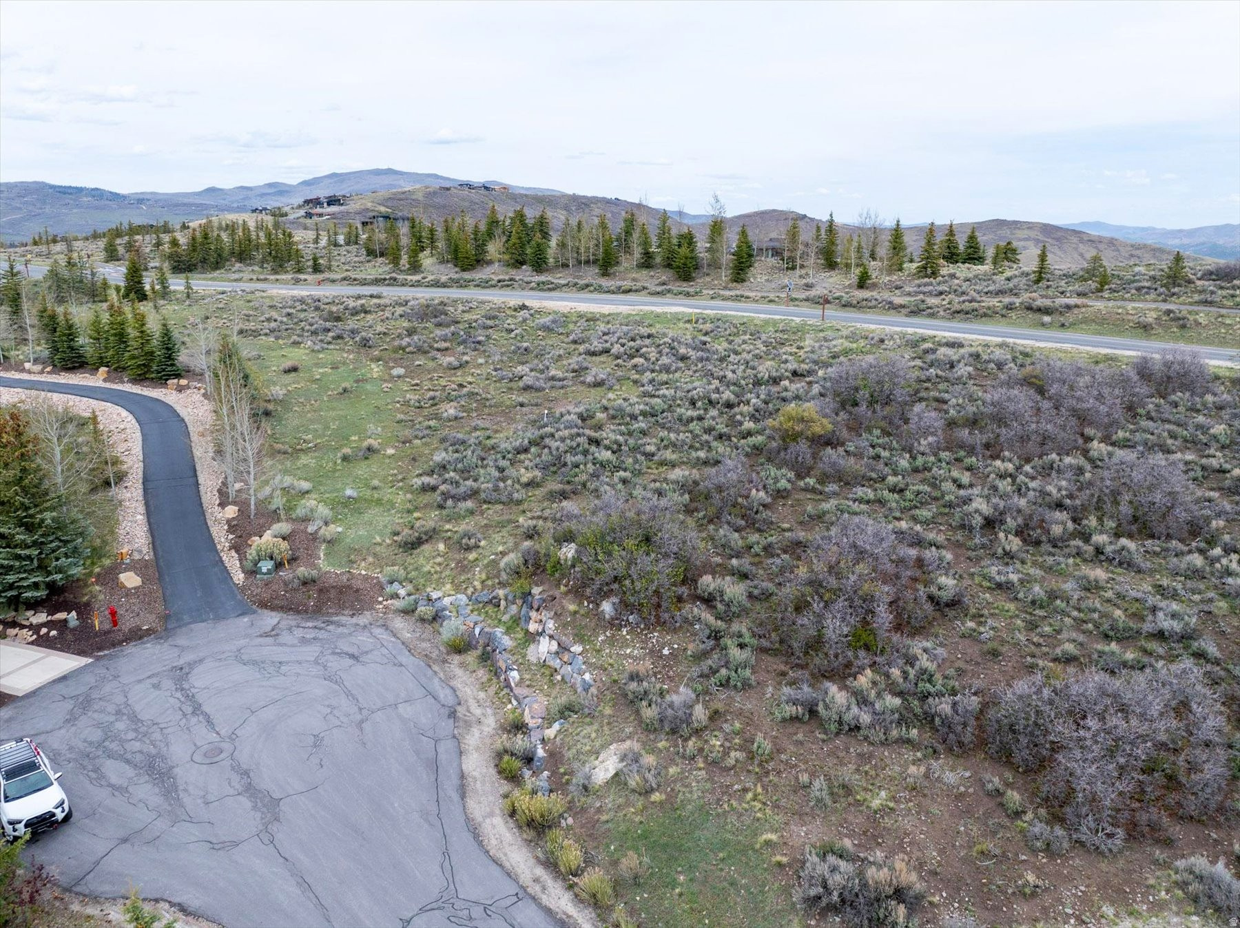 DEER CROSSING SUBDIVISION - Land