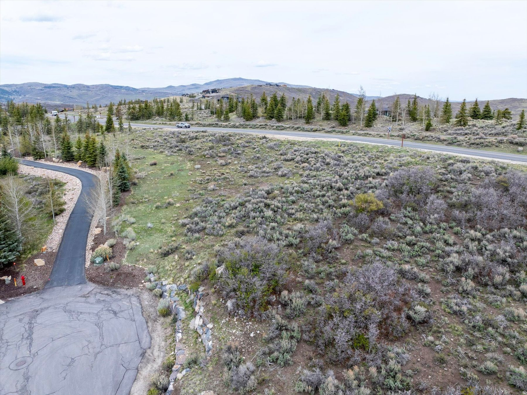 DEER CROSSING SUBDIVISION - Land