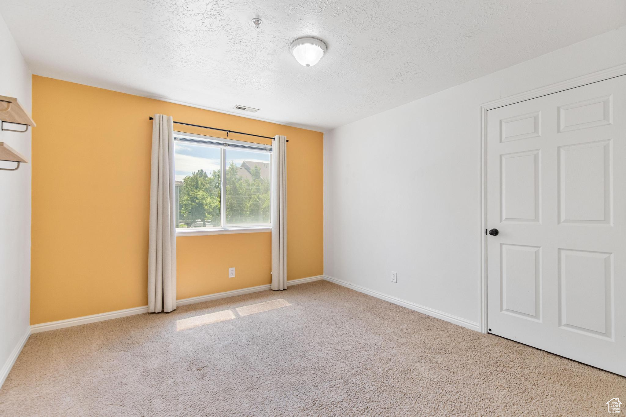 WILLOW SPRINGS - Residential
