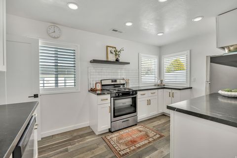 Tiny photo for 1231 E 520 S, Provo, UT 84606 (MLS # 2140752)