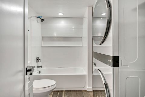 Tiny photo for 1231 E 520 S, Provo, UT 84606 (MLS # 2140752)