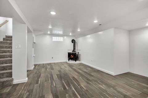 Tiny photo for 1231 E 520 S, Provo, UT 84606 (MLS # 2140752)