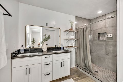 Tiny photo for 1231 E 520 S, Provo, UT 84606 (MLS # 2140752)