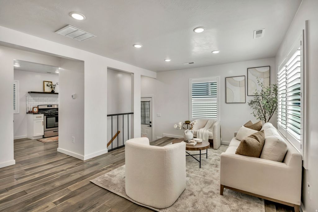 Photo of 1231 E 520 S, Provo, UT 84606 (MLS # 2140752)