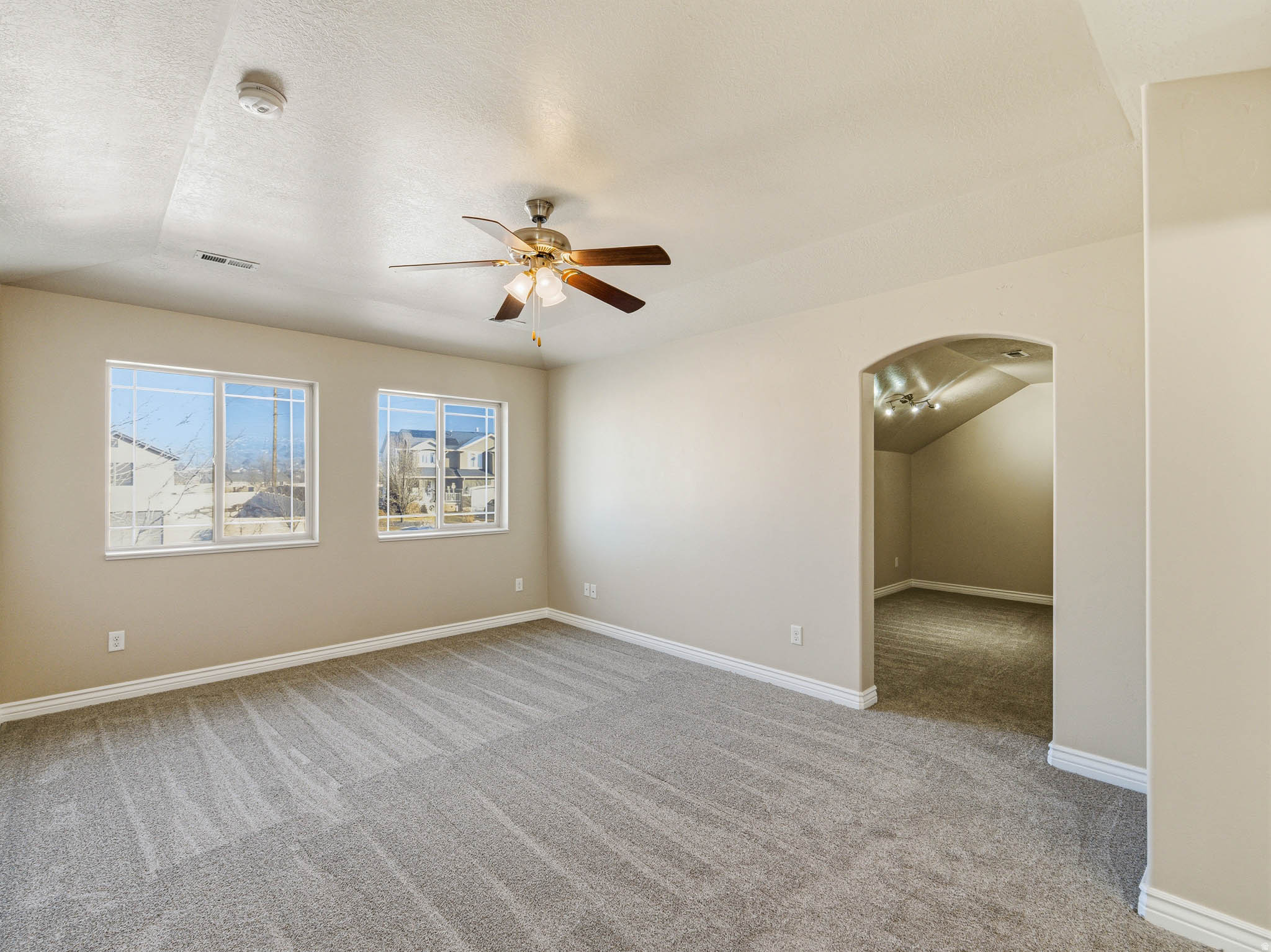 HIDDEN WILLOW ESTATES - Residential