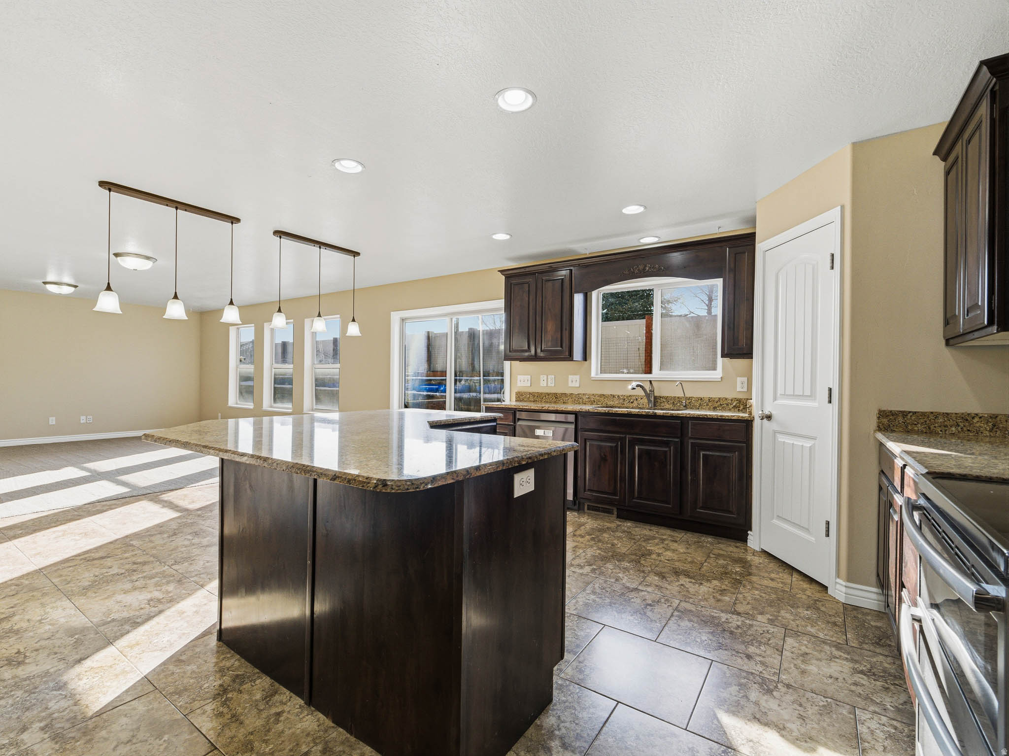 HIDDEN WILLOW ESTATES - Residential