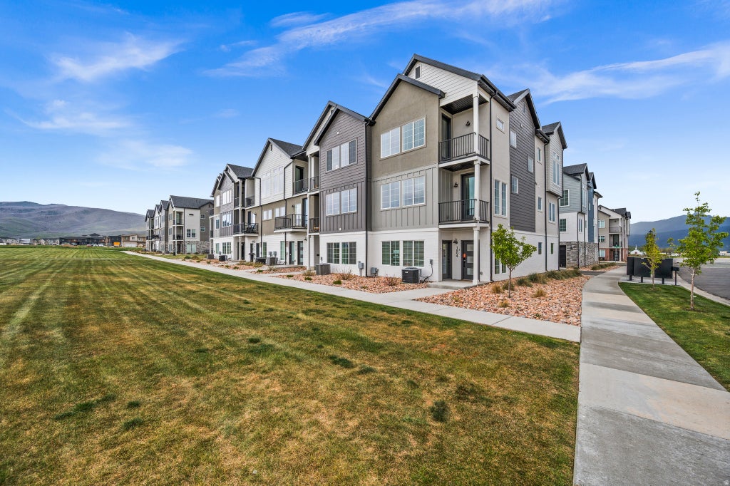 Photo of 1875 S 920 E, Heber City, UT 84032 (MLS # 2183875)