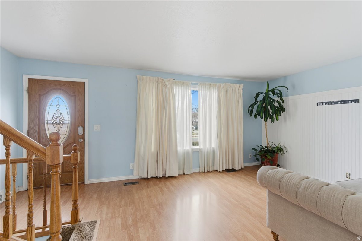 CRYSTAL HILL - Residential