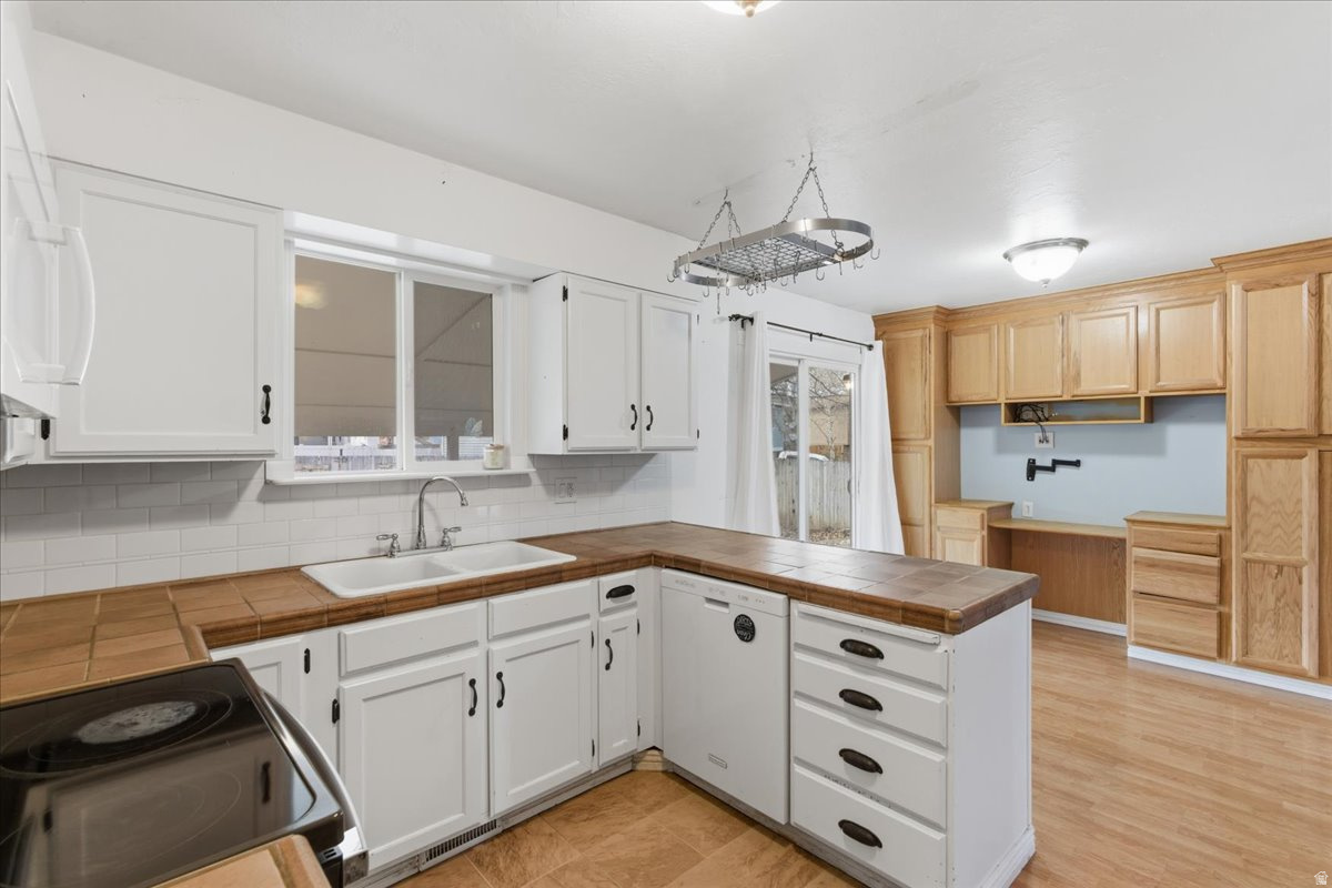 CRYSTAL HILL - Residential