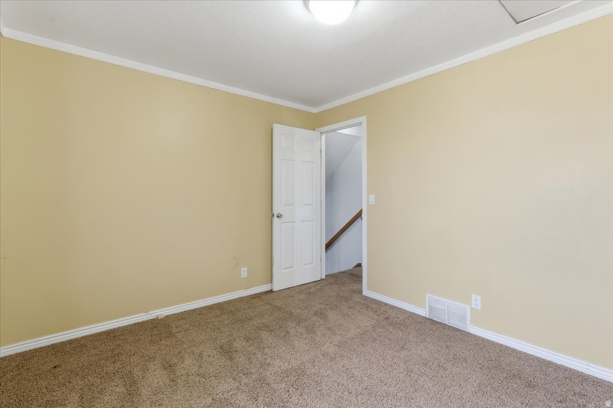 CRYSTAL HILL - Residential