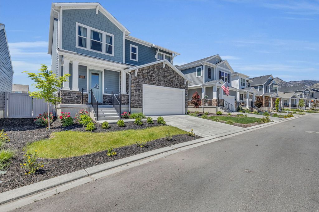 Photo of 5032 W NORTHWOOD LN, Highland, UT 84003 (MLS # 2141517)