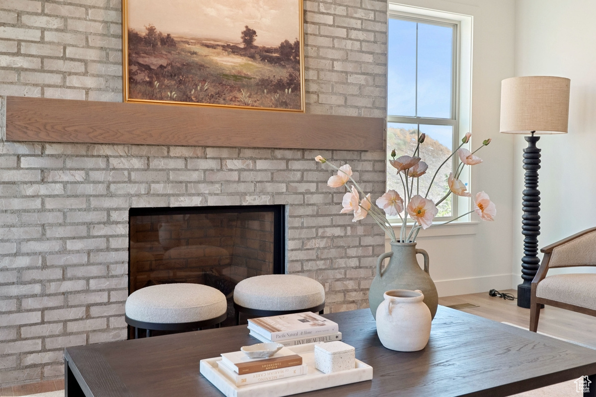 BEACON POINTE - Residential