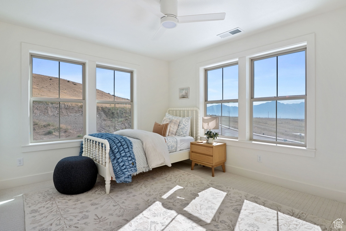 BEACON POINTE - Residential