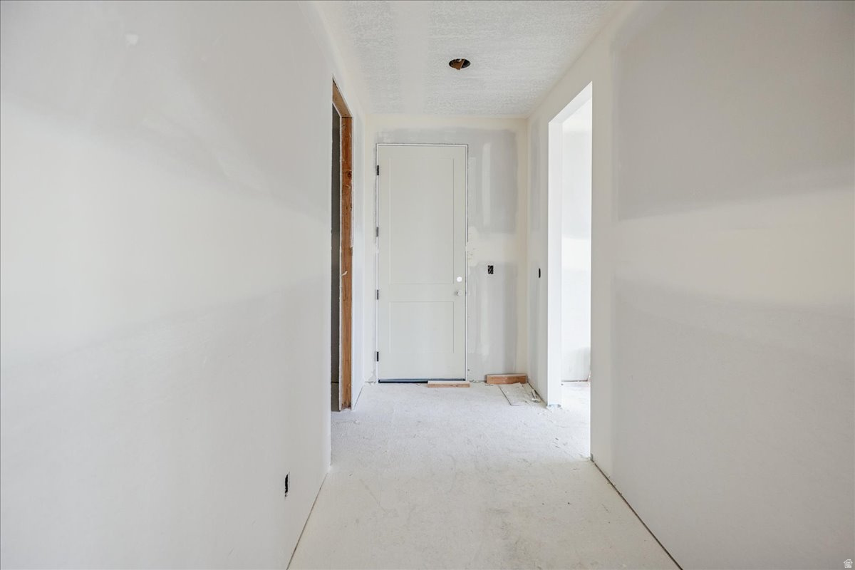 BEACON POINTE - Residential