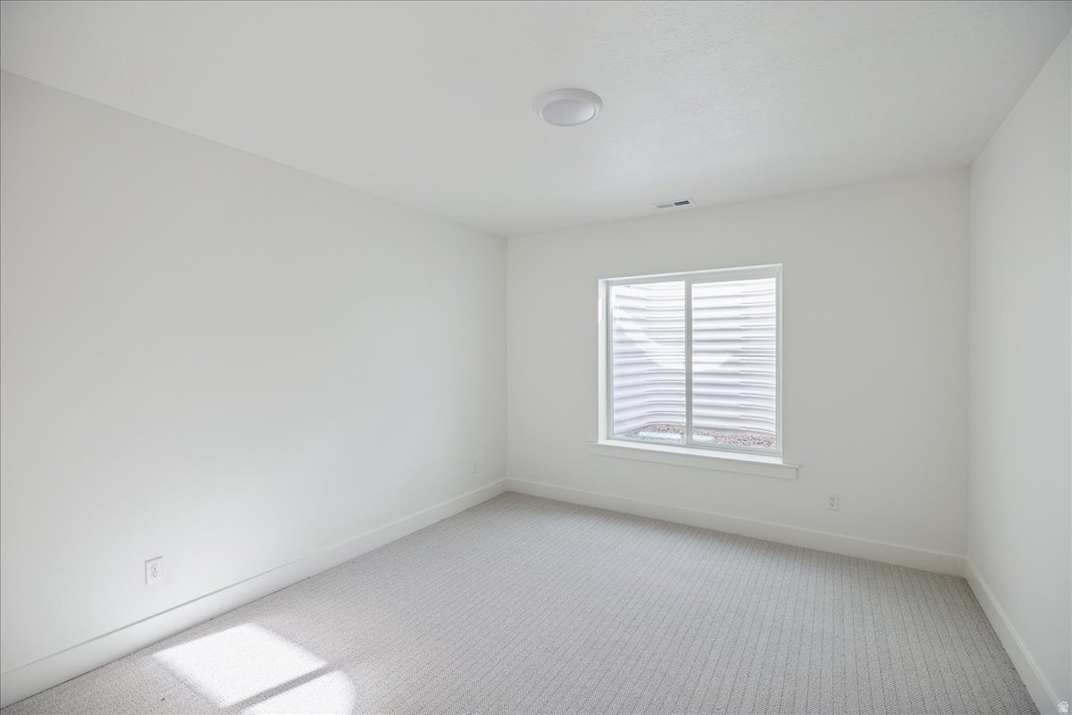 BEACON POINTE - Residential