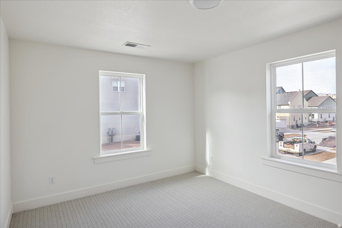 BEACON POINTE - Residential