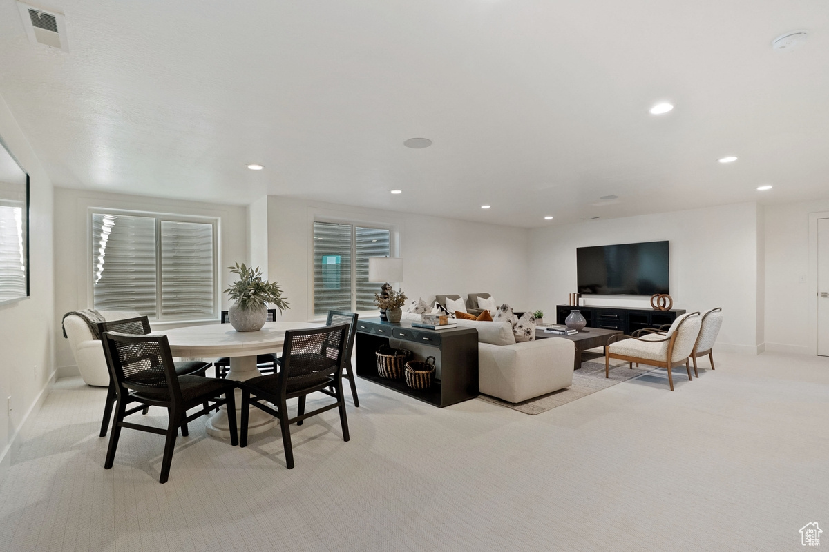 BEACON POINTE - Residential