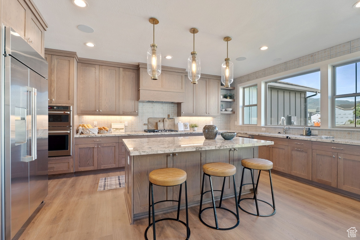 BEACON POINTE - Residential