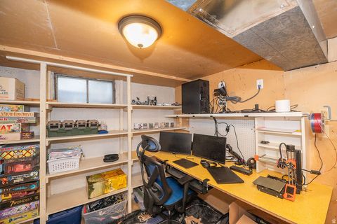 Tiny photo for 263 E 500 N, Kaysville, UT 84037 (MLS # 2127761)