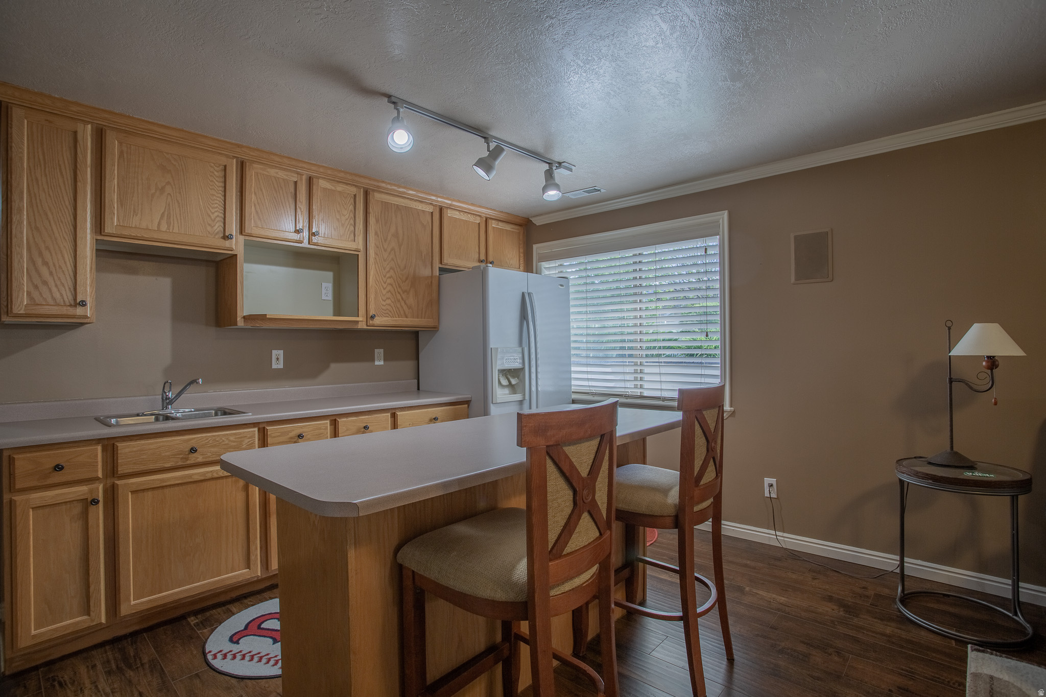 WOOD CREEK # 6 - Residential