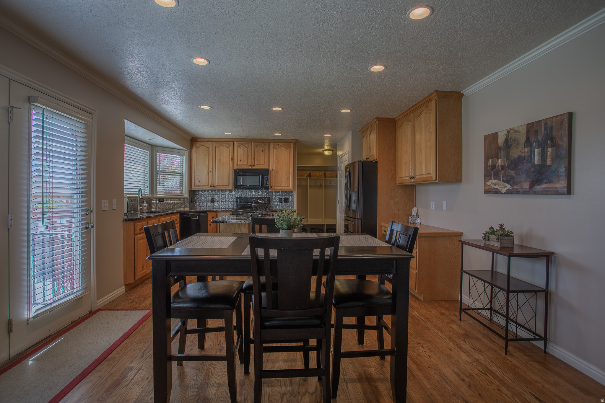 WOOD CREEK # 6 - Residential