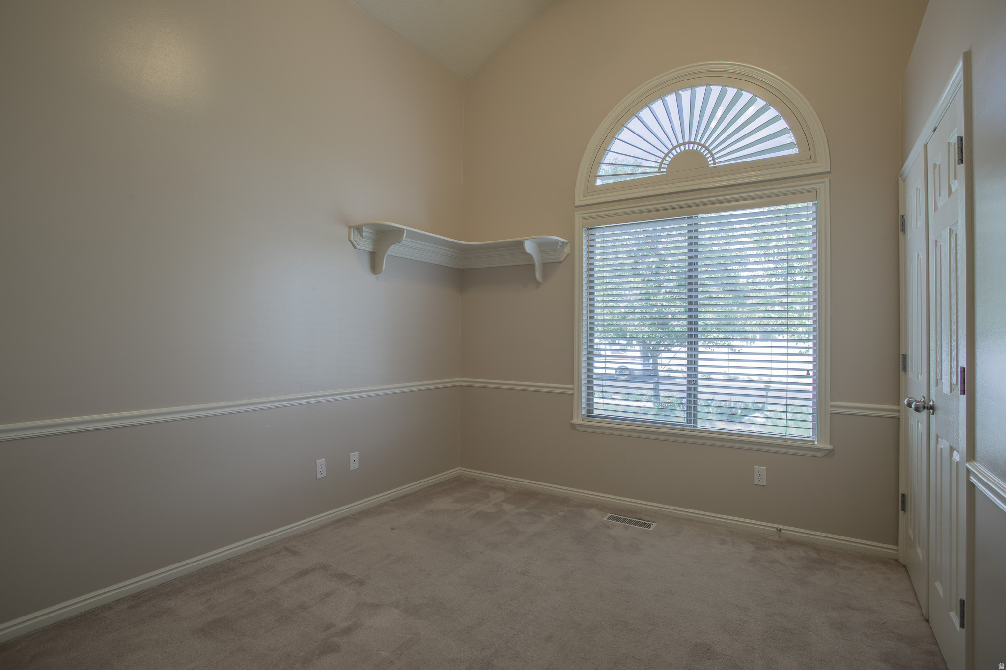 WOOD CREEK # 6 - Residential