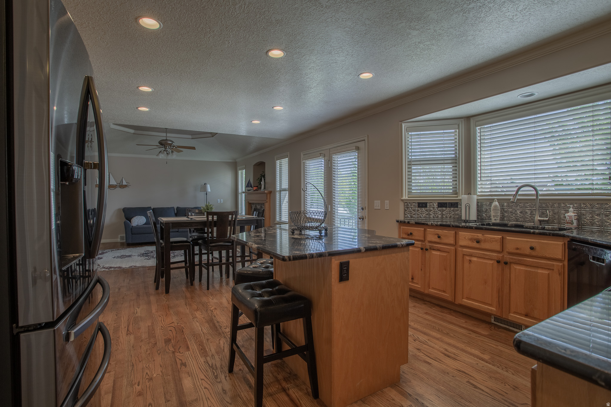 WOOD CREEK # 6 - Residential