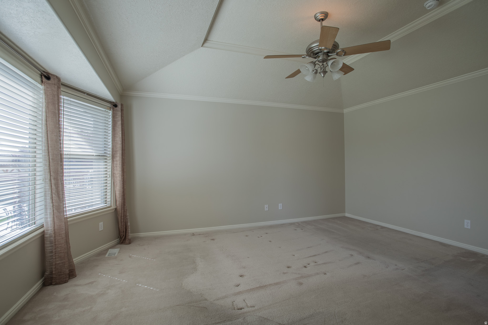 WOOD CREEK # 6 - Residential