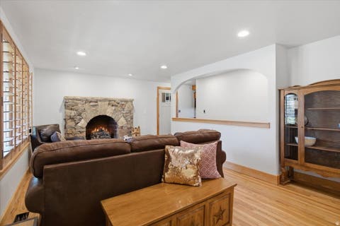 Tiny photo for 4407 S VISTA DR E, South Ogden, UT 84403 (MLS # 2176520)
