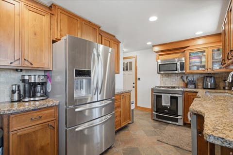 Tiny photo for 4407 S VISTA DR E, South Ogden, UT 84403 (MLS # 2176520)