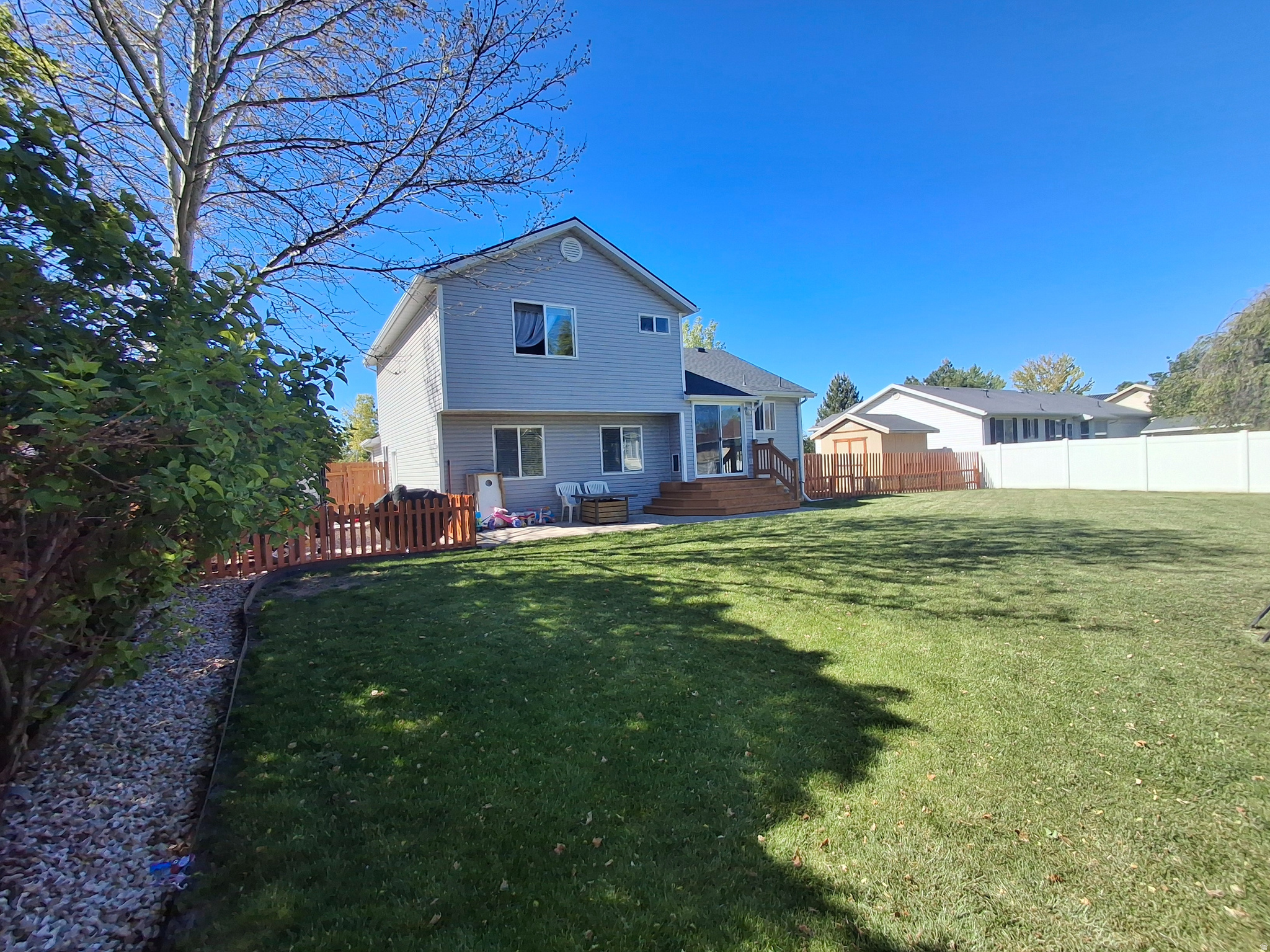 SYRACUSE VILLIAGE - Residential
