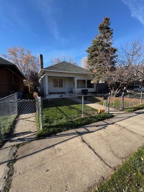 Photo of 2679 JACKSON AVE, Ogden, UT 84401 (MLS # 2127028)