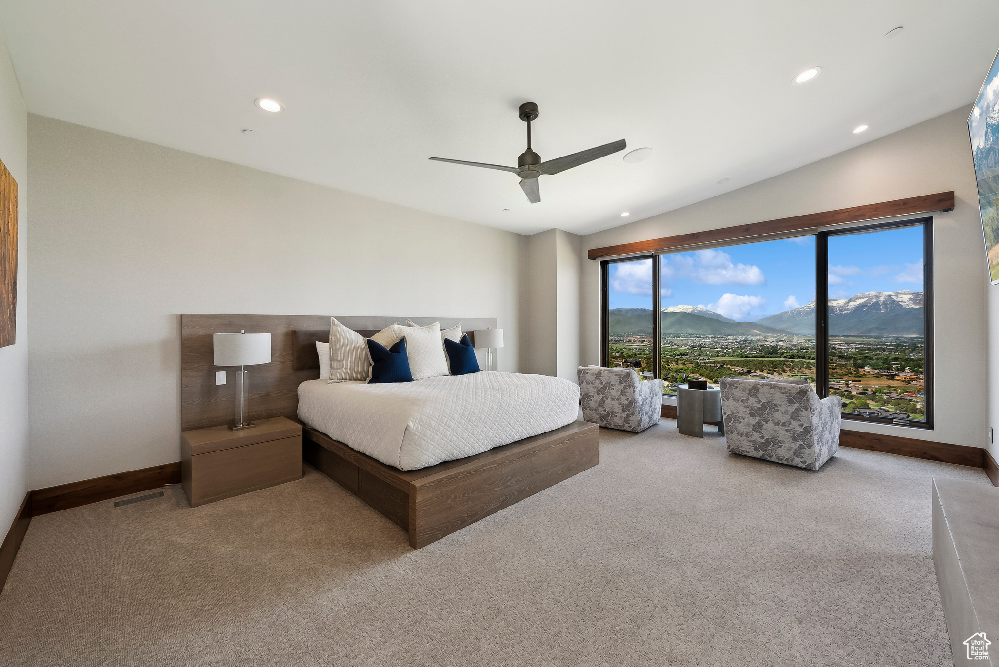 RED LEDGES - Residential