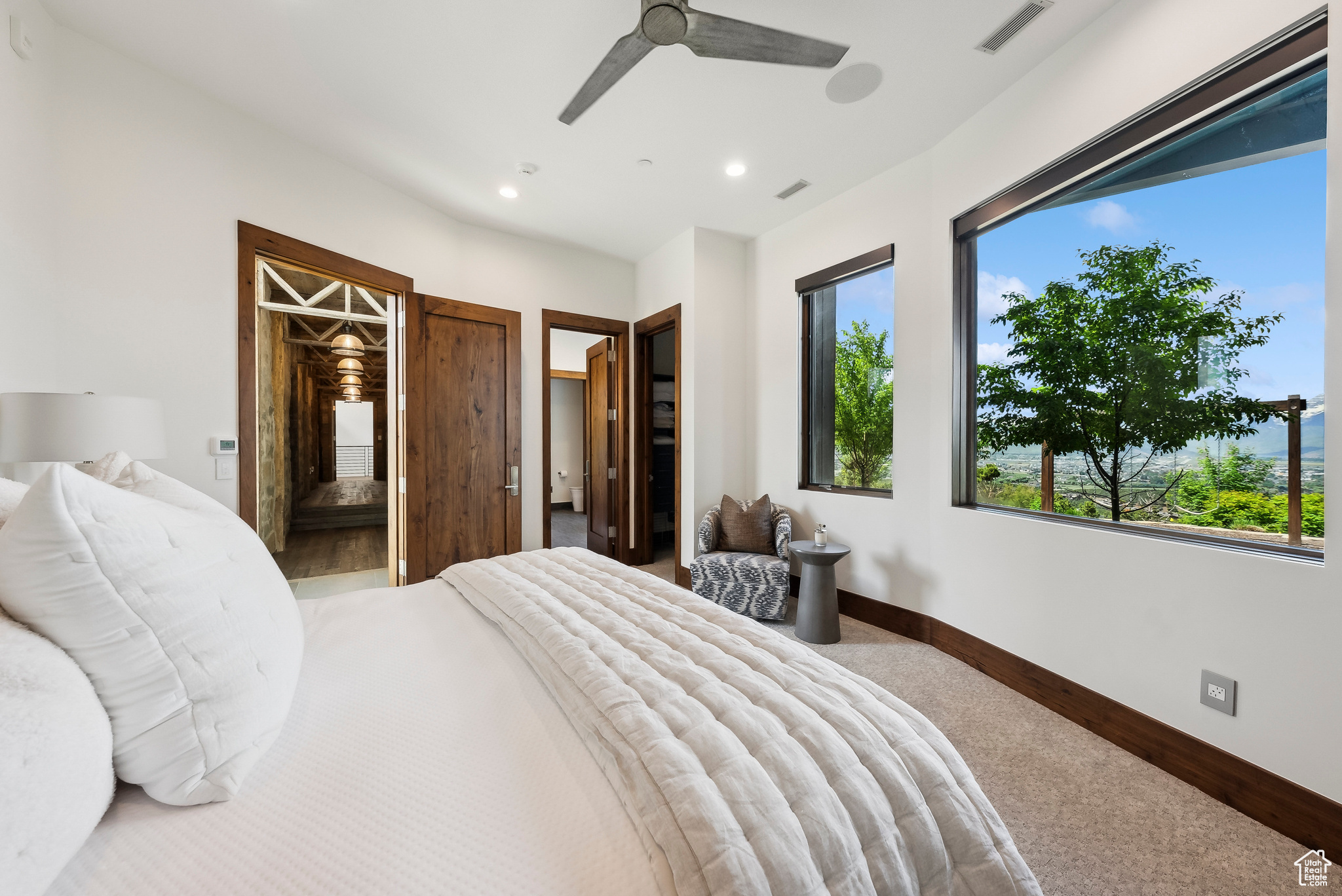 RED LEDGES - Residential