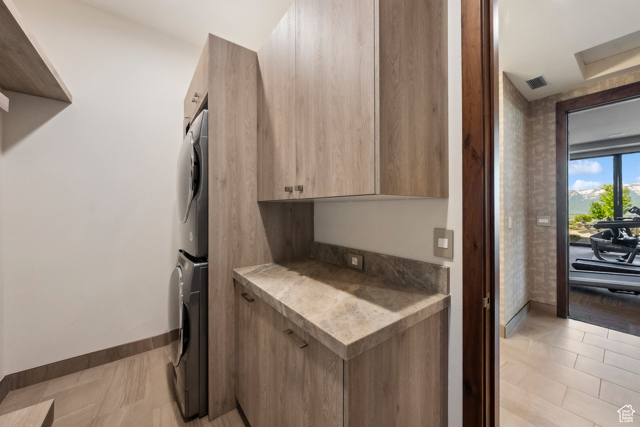 RED LEDGES - Residential