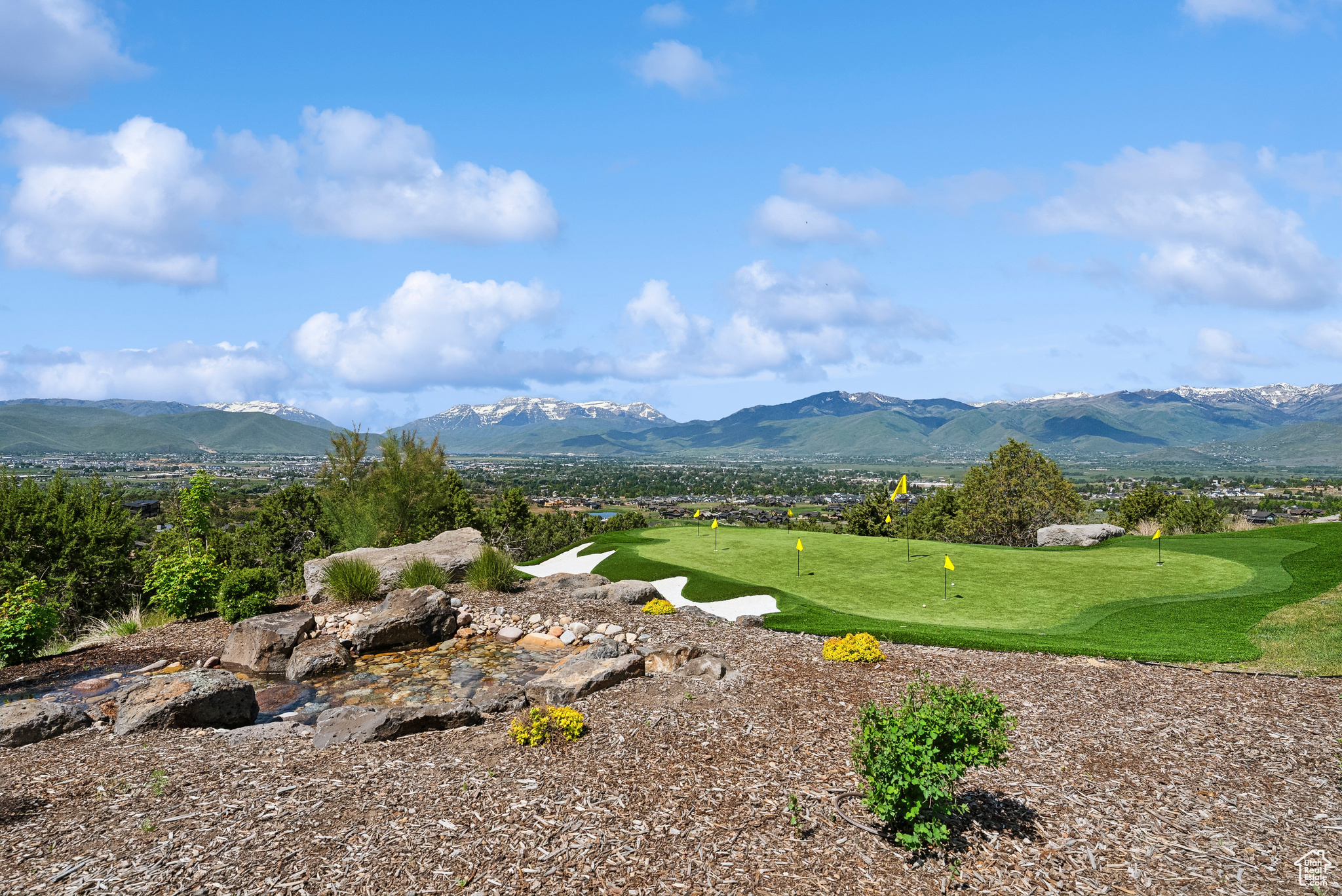 RED LEDGES - Residential