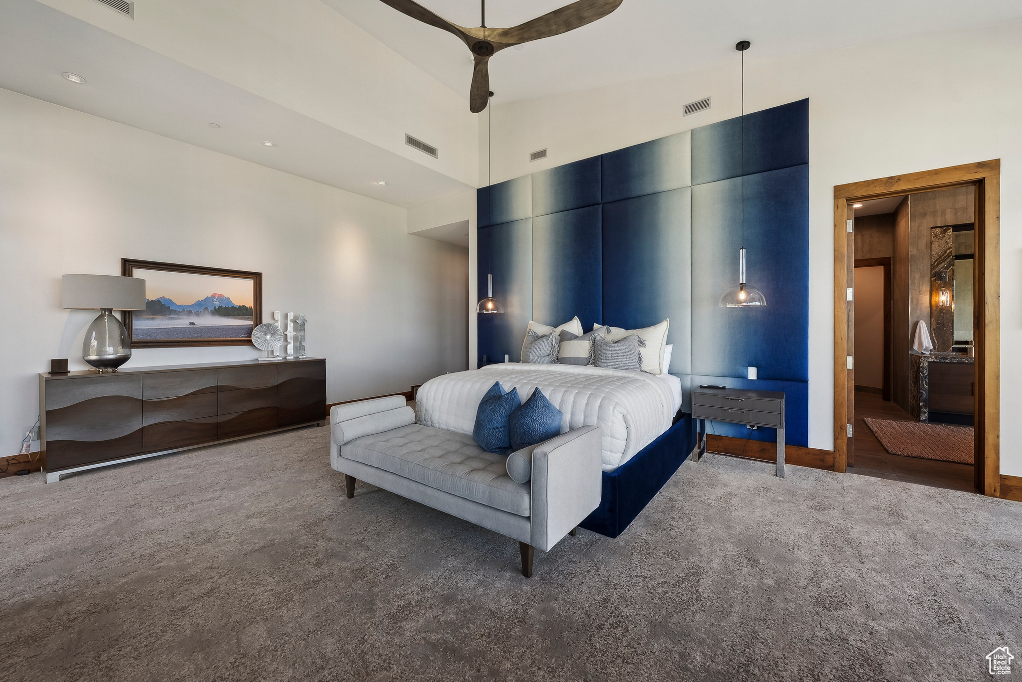 RED LEDGES - Residential