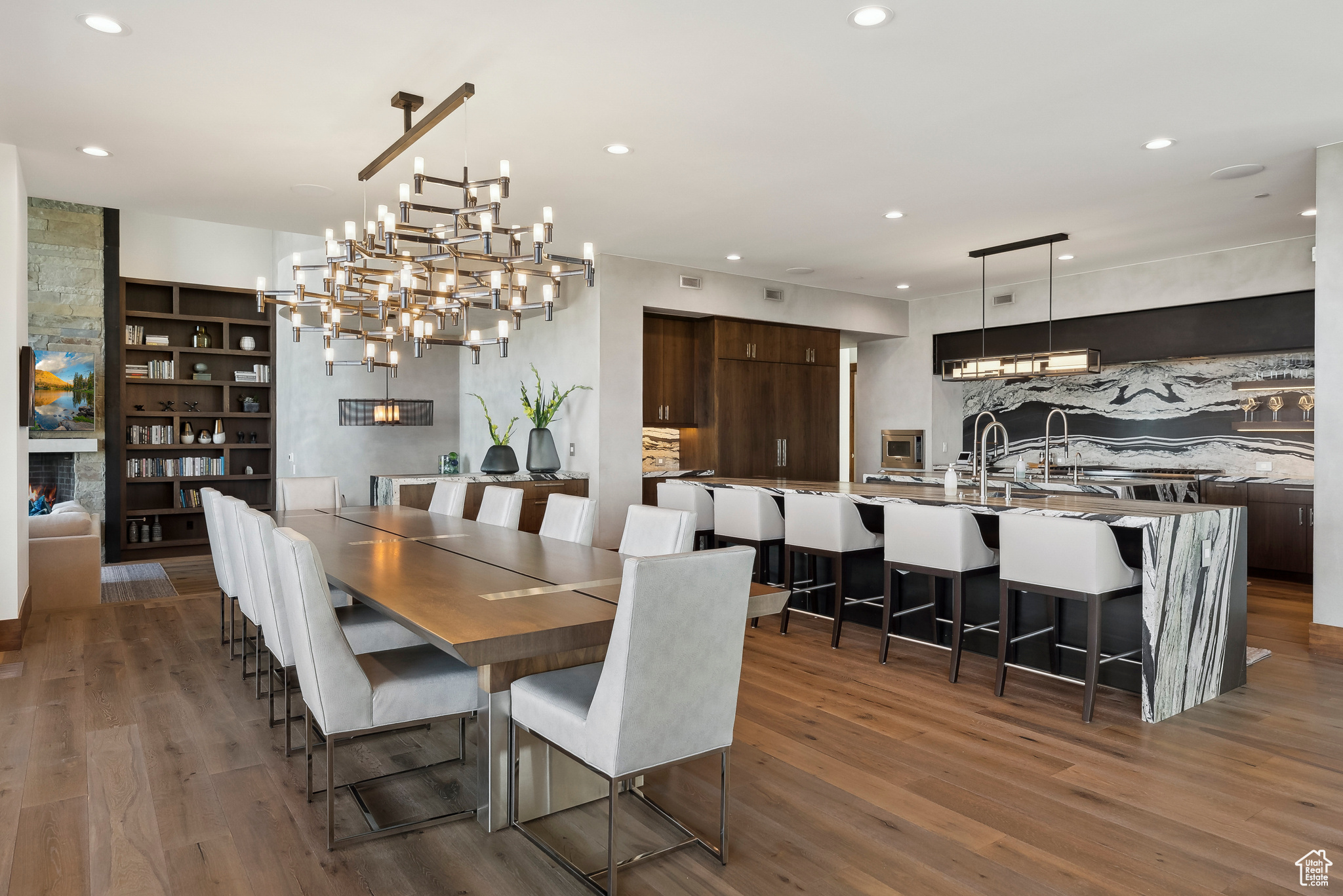 RED LEDGES - Residential