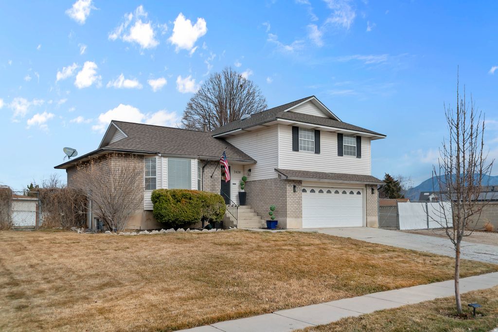Photo of 2428 W VAN ST, West Jordan, UT 84088 (MLS # 2136903)