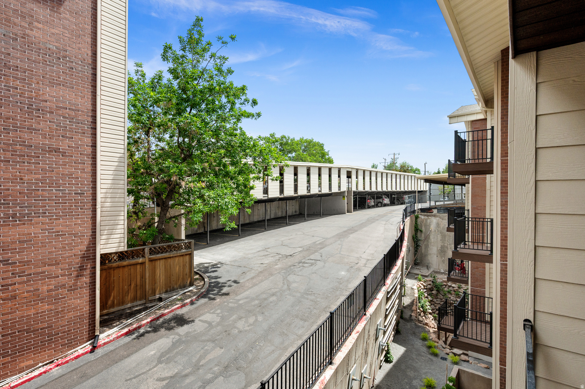 INCLINE TERRACE - Residential